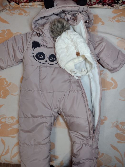 Продам дитячий комбінезон разом із шапкою