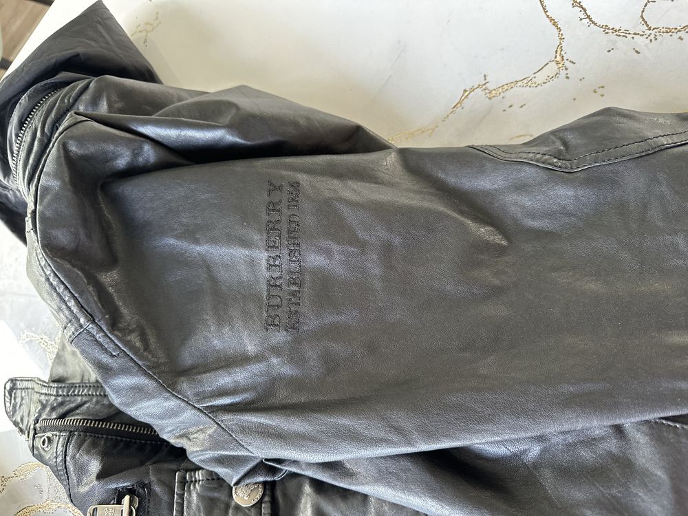 Шкіряна куртка BURBERRY