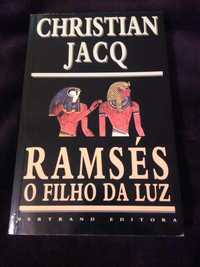Livro "Ramsés: O Filho Da Luz" de Christian Jacq