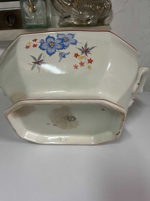 Terrina Sacavém Sextavada