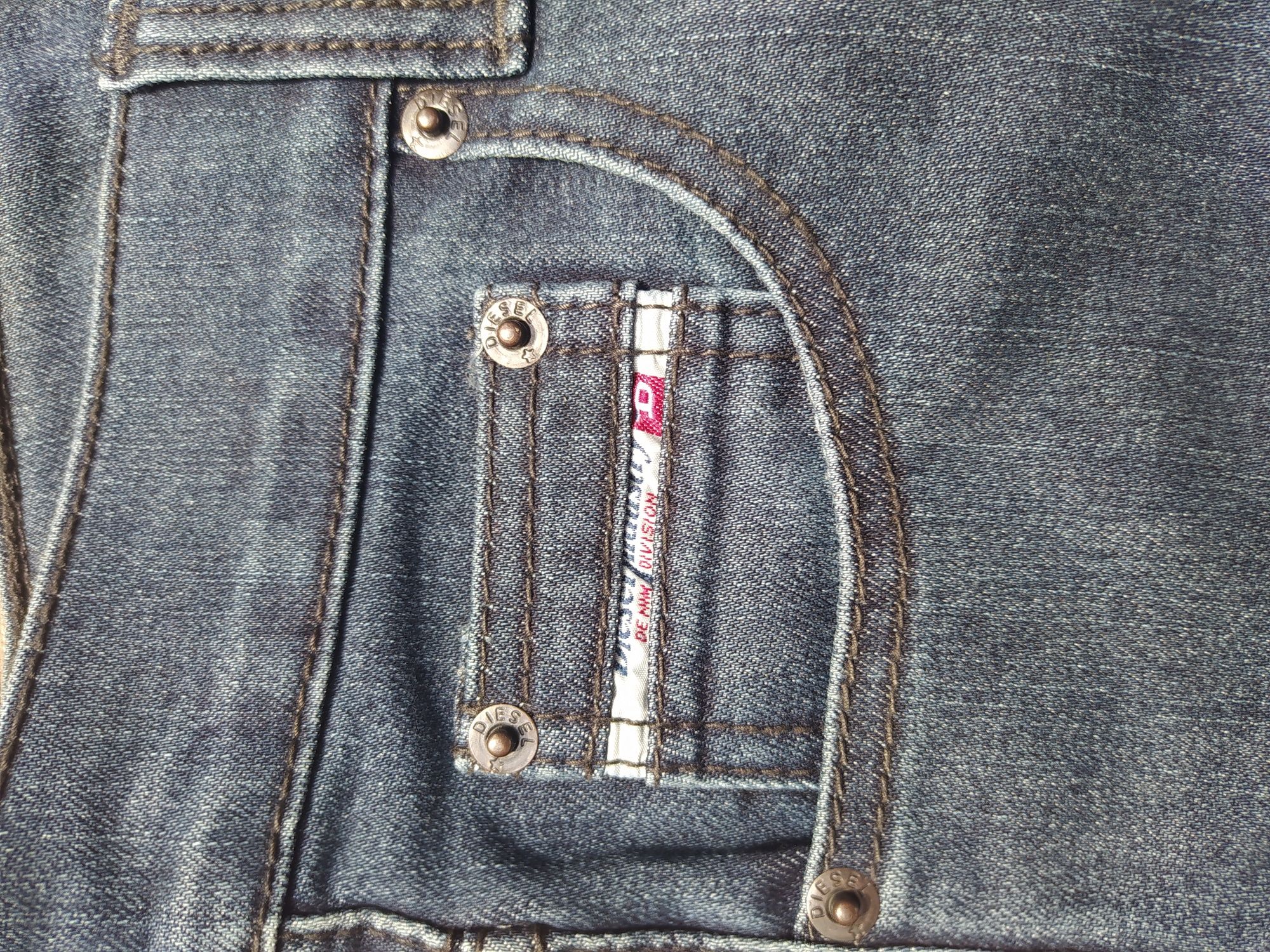 Diesel damskie jeansy niebieskie rozm 28 ok s-m proste
