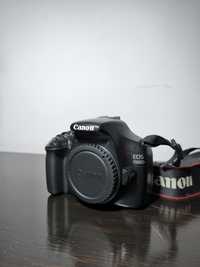Canon 1100D com encaixe EF