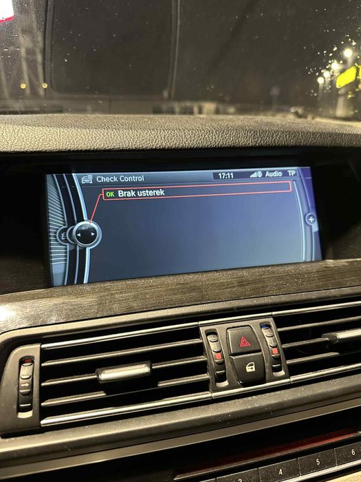 Bmw 528i x-drive 2012 automat