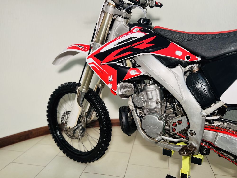 Honda Cr250r // Rc valve