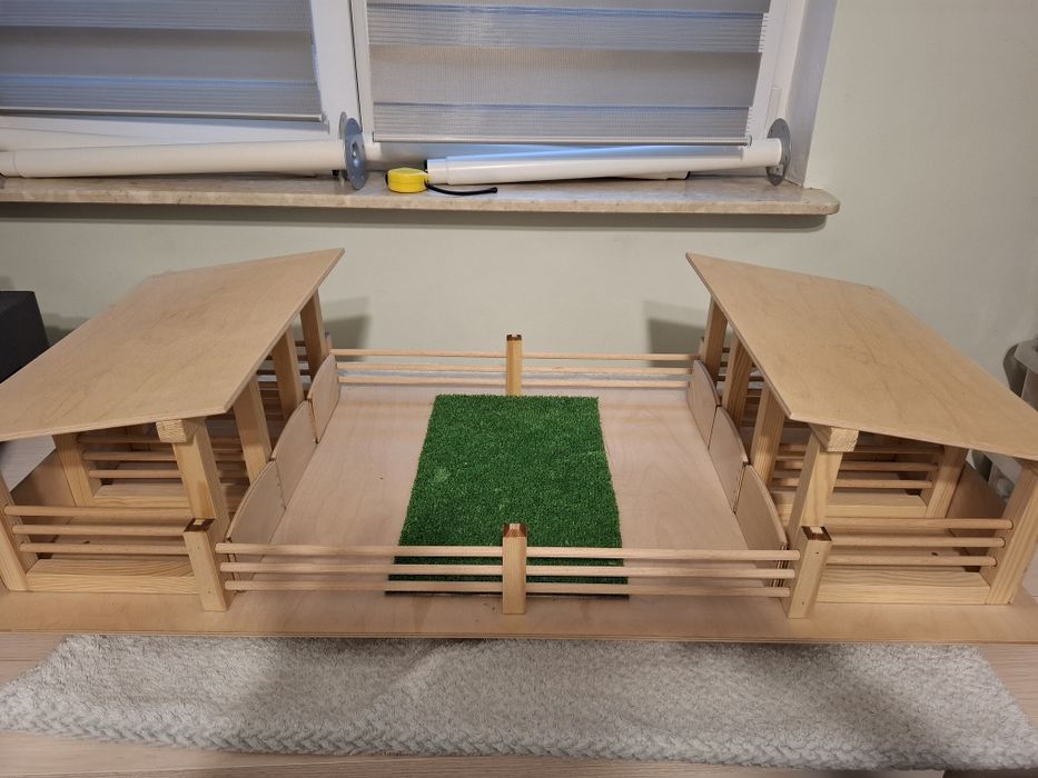 Stajnia stadnina dla koni Schleich drewniana sklejka 45x95 hand made