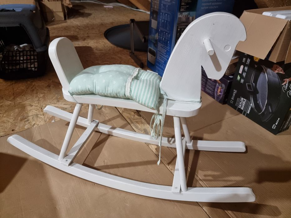 Drewniany konik na biegunach - stan bardzo dobry - sprawny!