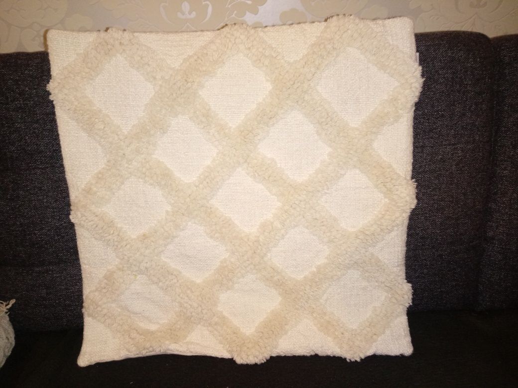 Dekoracyjna poszewka na poduszkę w stylu boho