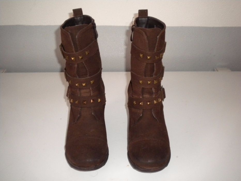 Botas castanhas Nº 39