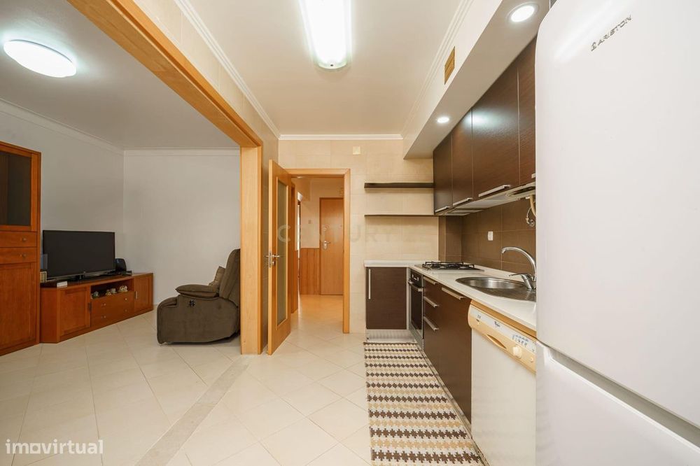 Moderno T3 em Setúbal, perto de todas as comodidades.