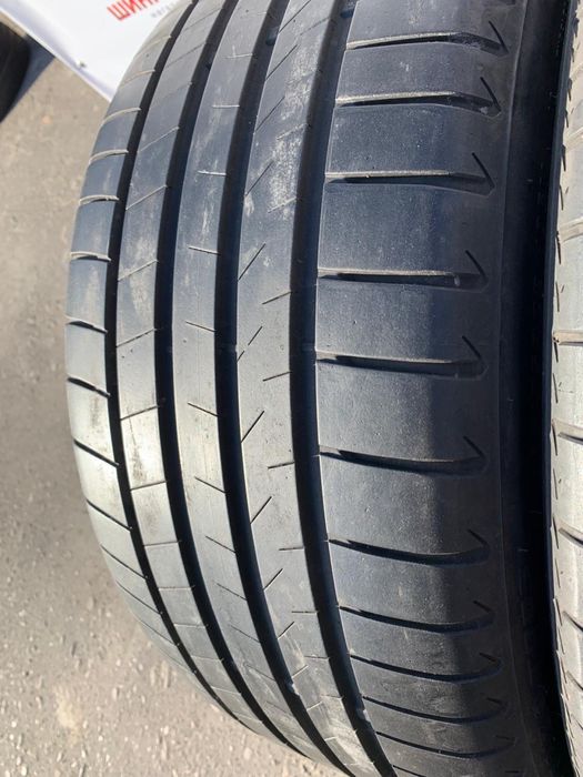 Шини 285/35 R22 пара Bridgestone 2021p літо 6,8мм