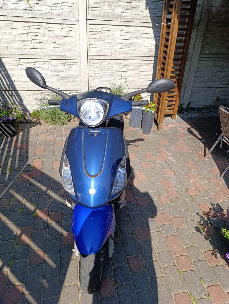 Piaggio fly 125 / kat. b