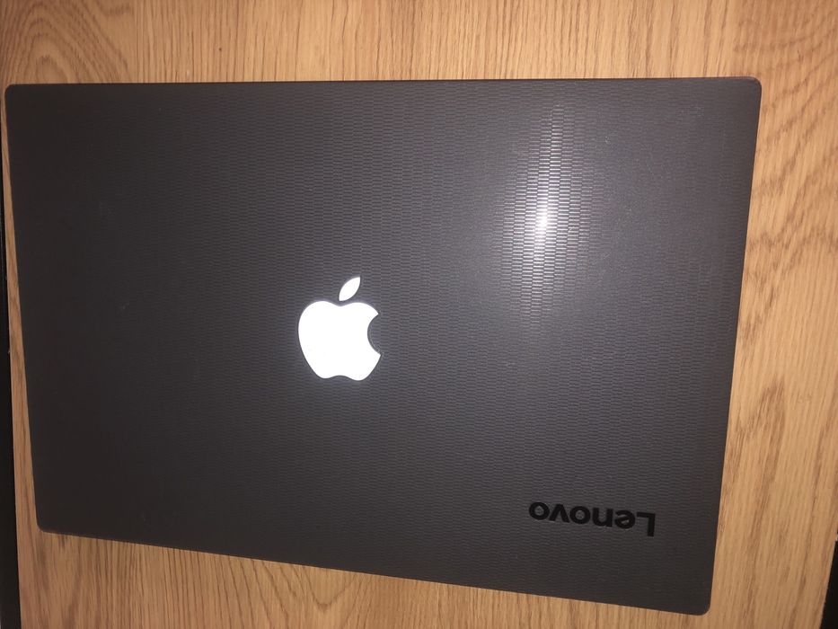 Laptop lenvo V130–15ikb
