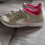 Buty sportowe dziecięce