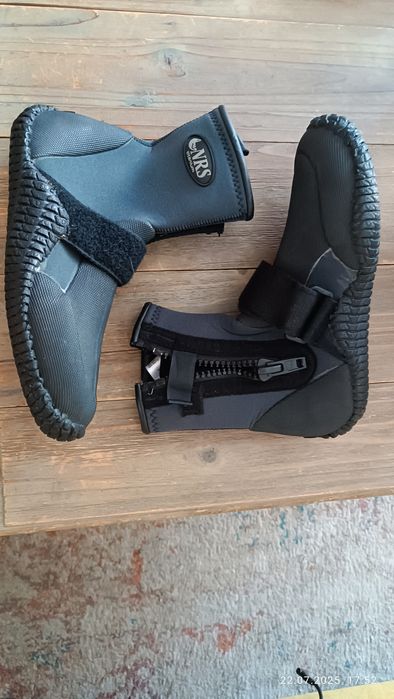 Sprzedam buty neoprenowe