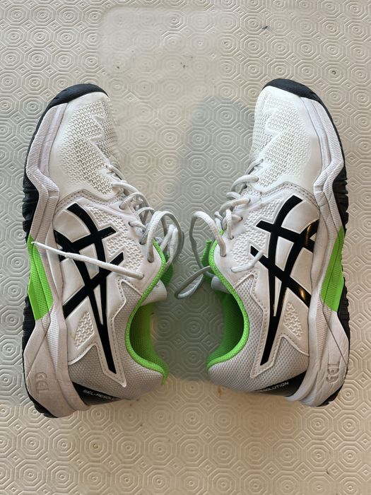 Babolat Strike Evo + Sapatilhas Asics Resolution