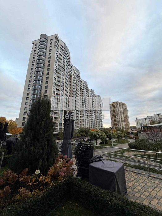 Пропонується в оренду елегантна 3-к квартира 105м в ЖК Park Avenue VIP