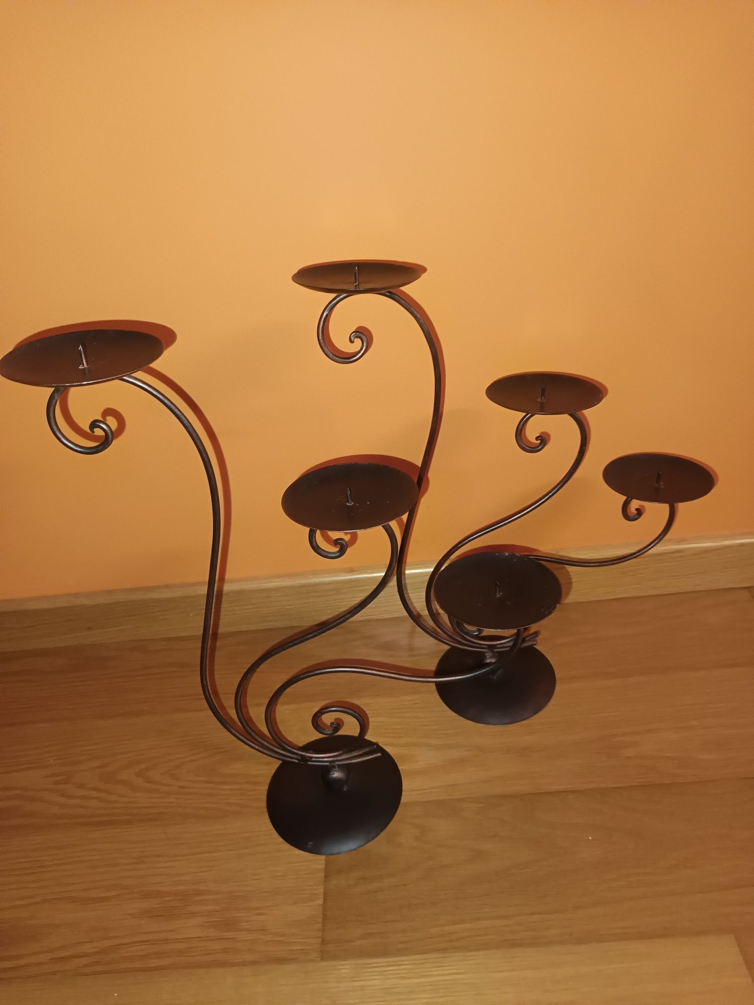 Castiçais para velas, quadro decorativo