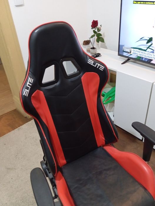 Secretária com 3 gavetas