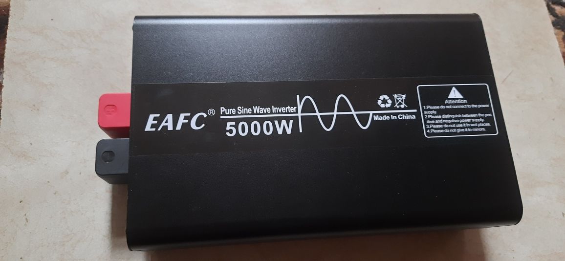 Инвертор EAFC 5000W чистый синус.