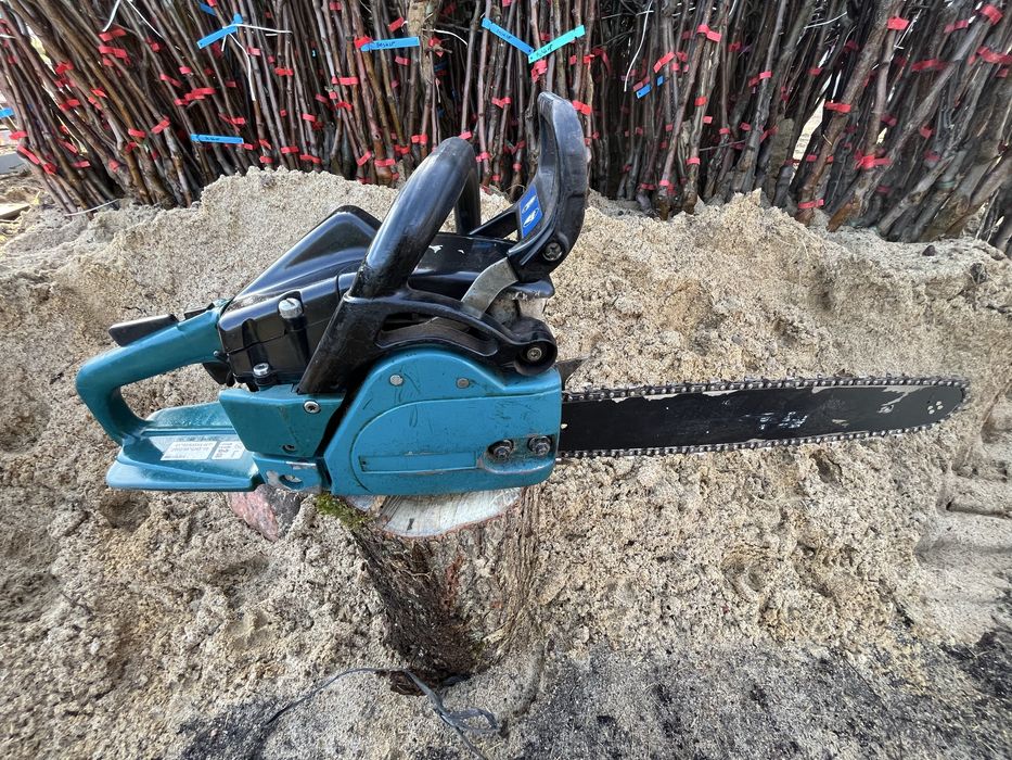Makita DCS 520 piła spalinowa pilarka stan bdb jak stihl husqvarna
