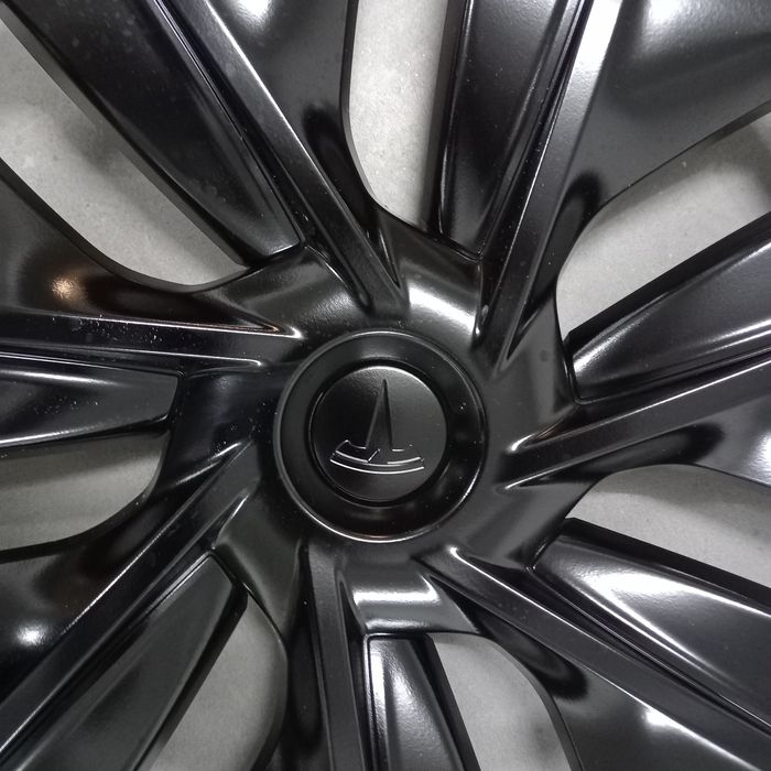 Tesla Model Y  Tampões Gemini  19" em preto