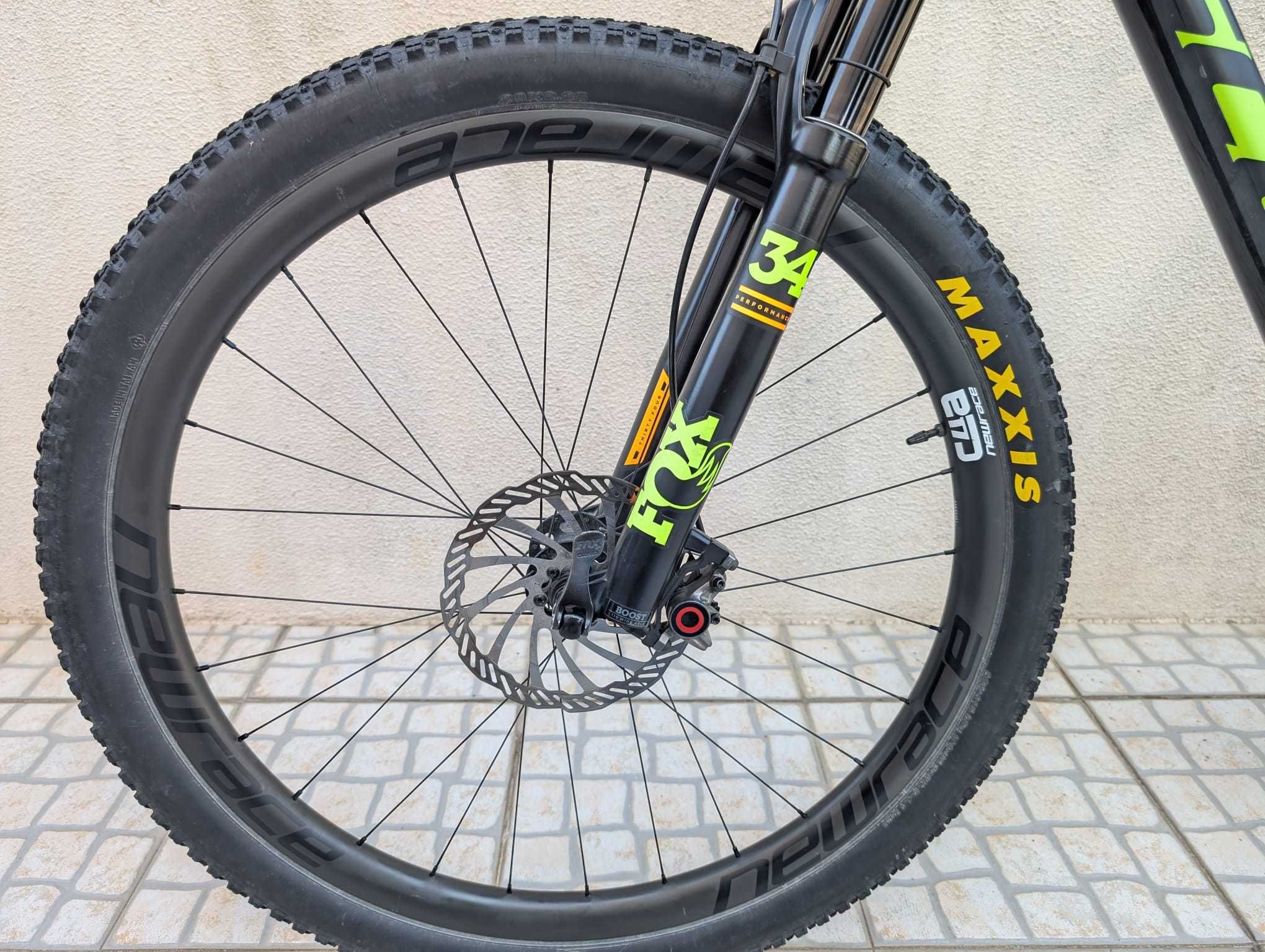 Bicicleta Scott spark 930 (aceito troca por bicicleta de gravel)