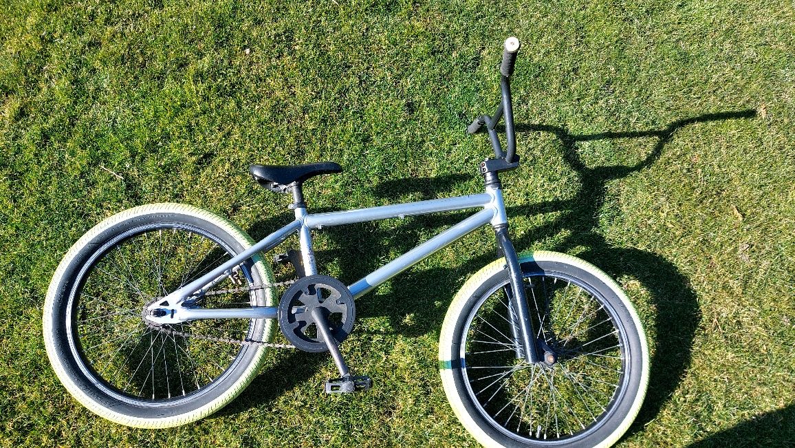 Bmx firmy bitwin dobry