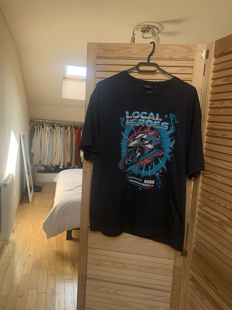 t-shirt Y2K local heroes