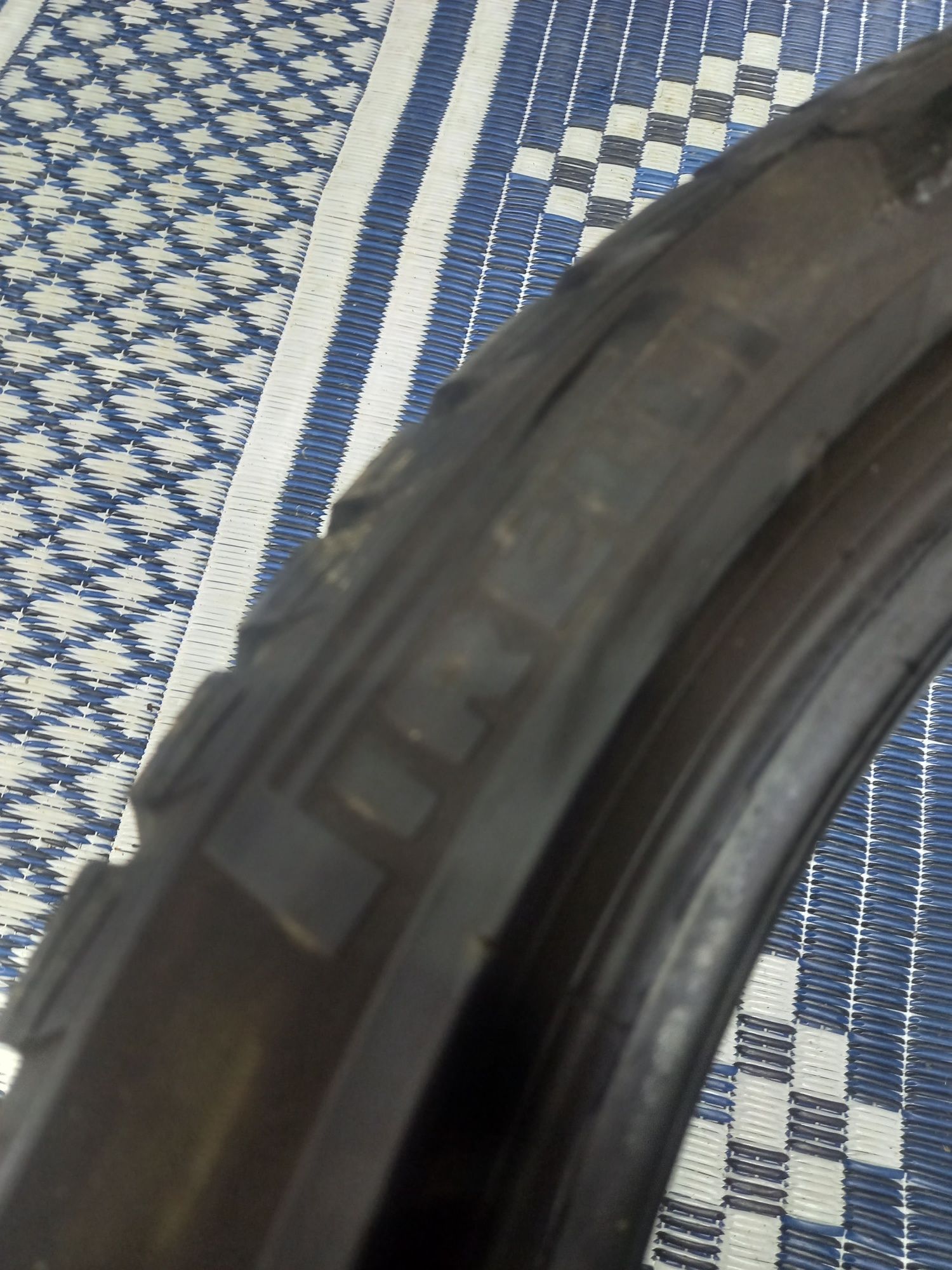 Opona zimowa PIRELLI 5/6mm 2019r tanio sprzedam