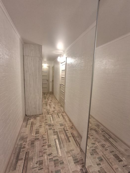 Продам 4к квартиру с ремонтом !