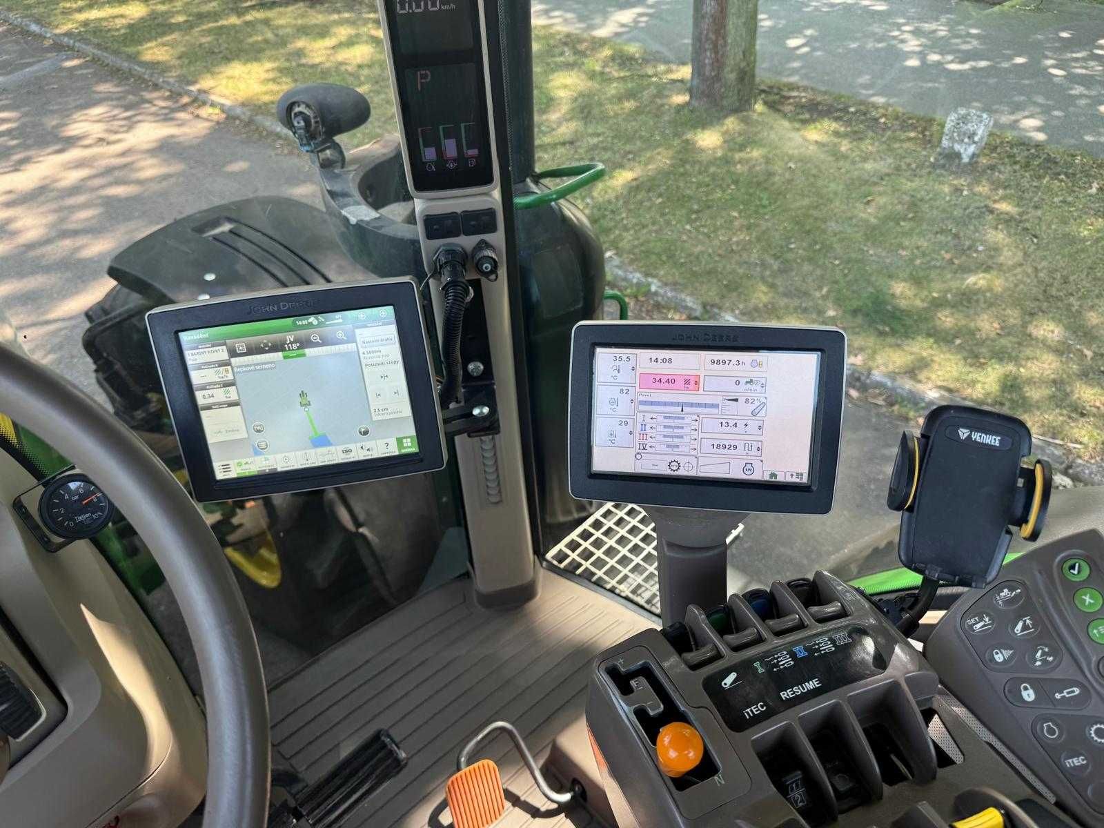 трактор John Deere 8335R  Powеr Shift . Рік випуску  2014