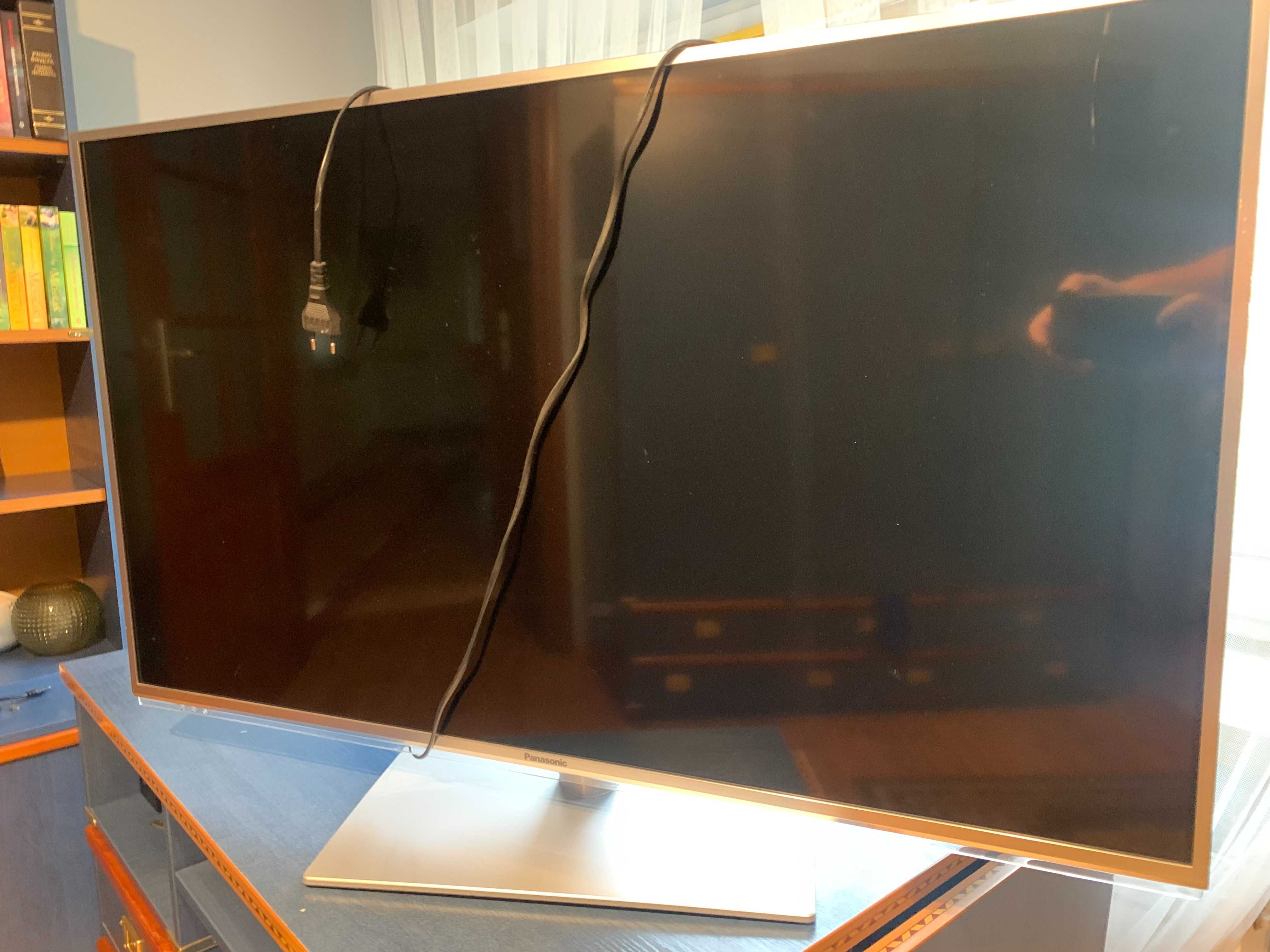 Telewizor Panasonic TX-L42DT60E Smart