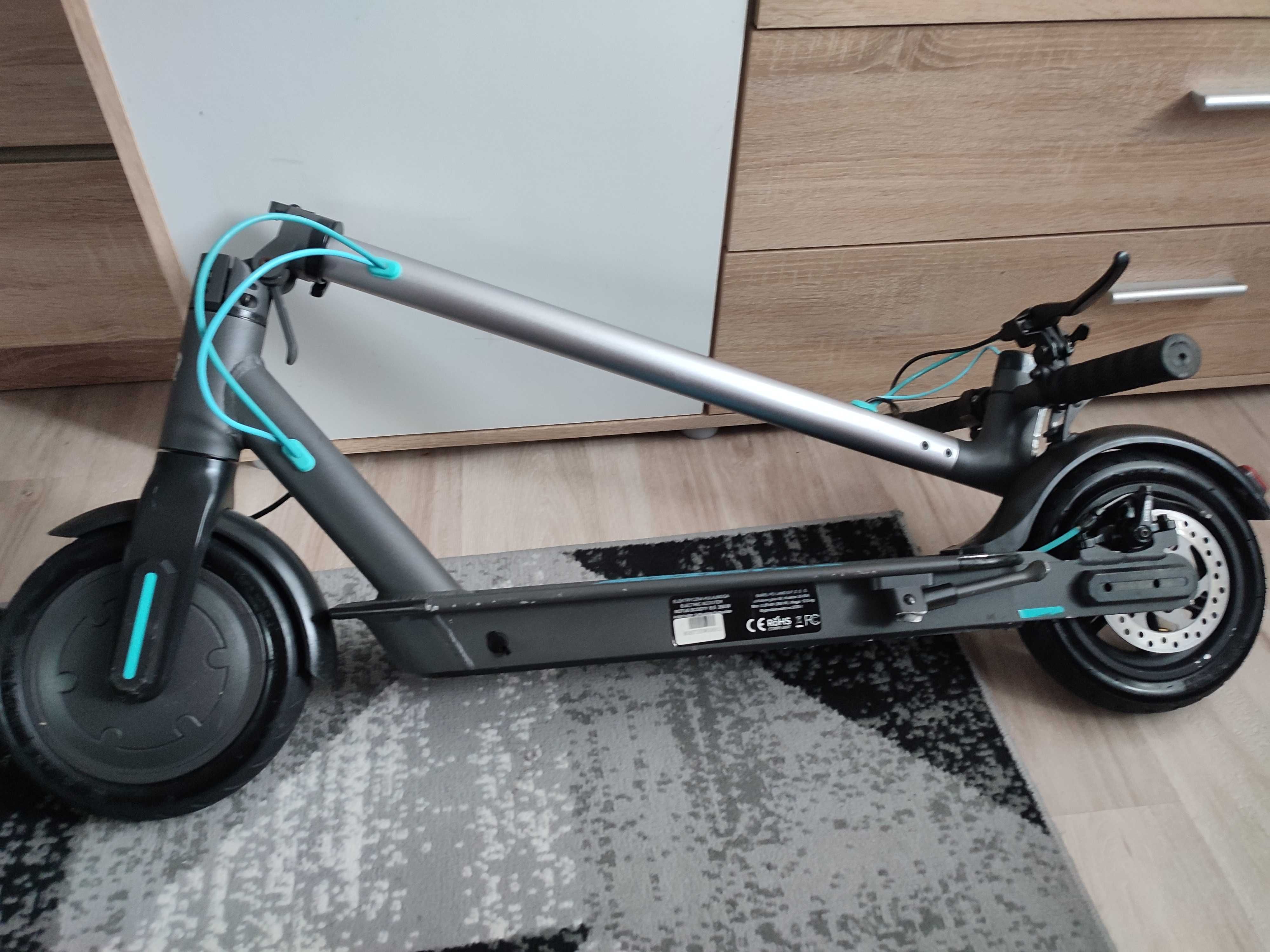 Hulajnoga elektrycza Motus Scooty 8.5 350W Bateria 7.8Ah 25km OKAZJA