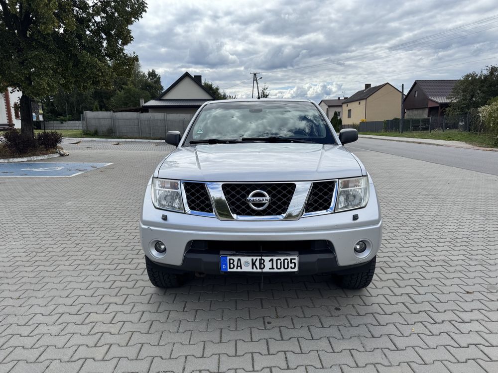 Nissan Navara/L200/Ranger Pickup 4x4 Klima Perfect Stan