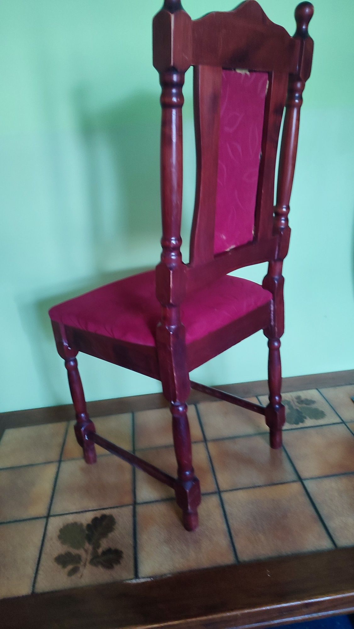 Krzesła bankietowe