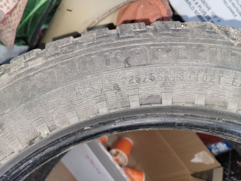 Зимняя резина 225/55 R18