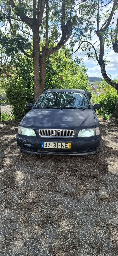 Volvo V40 inspeção válida até 2026