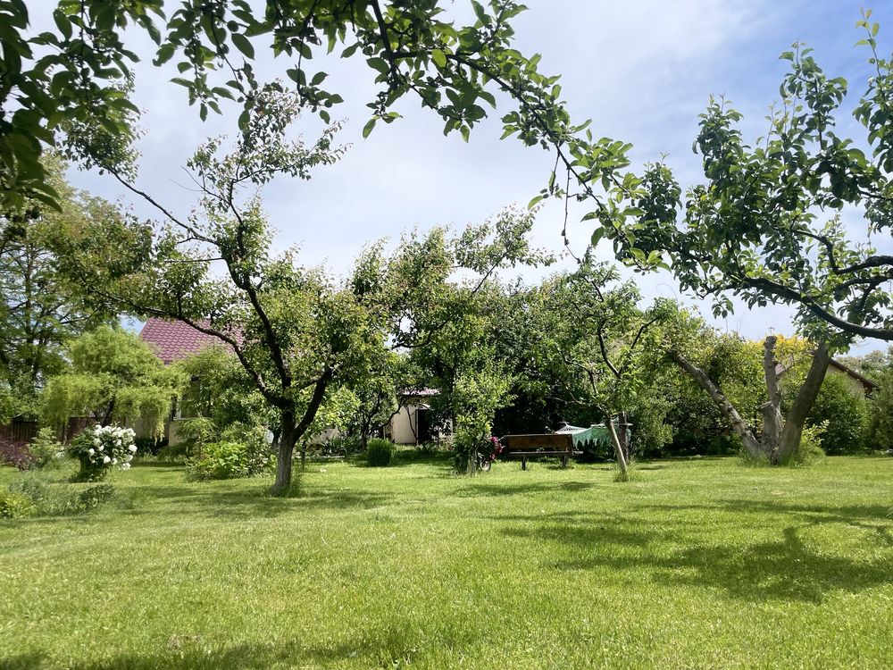 Продам земельну ділянку по вул. Набережна