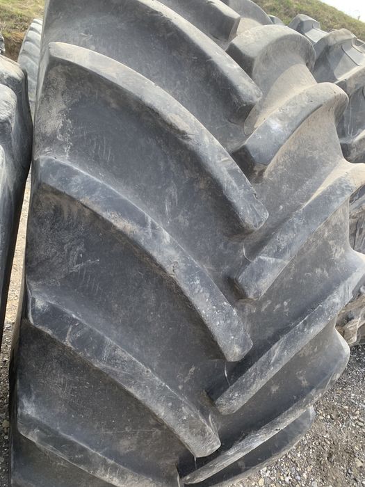 Шини Continental 900/60R32