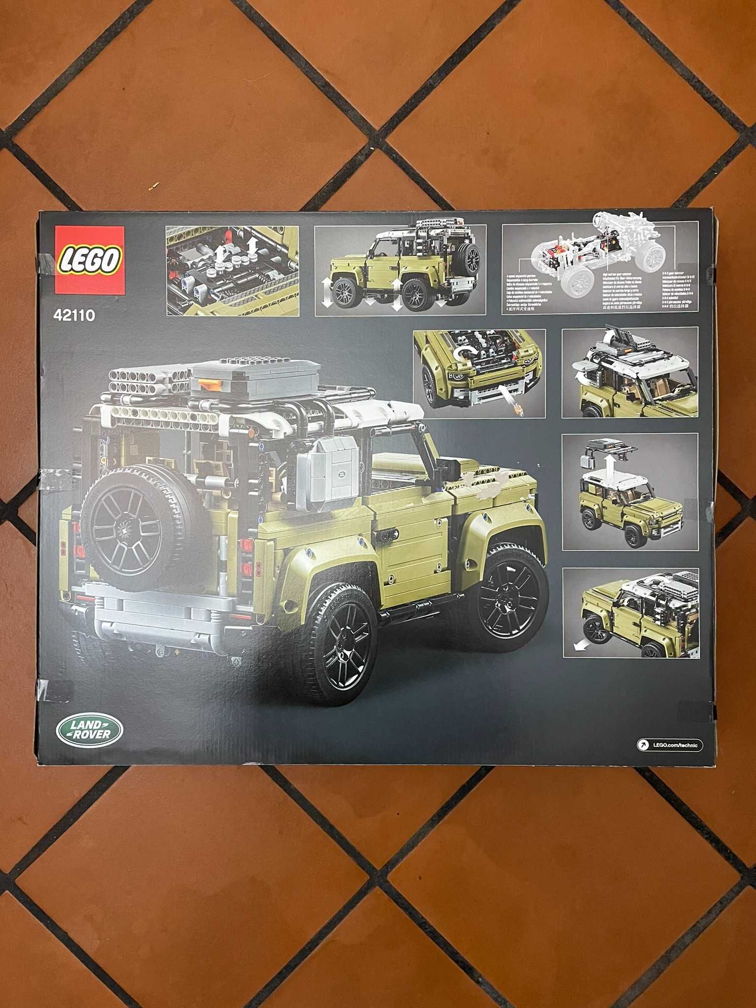 LEGO - Technic - 42110 Land Rover Defender