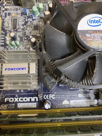 Материнская плата Foxconn в сборе с Intel core 2 duo, 2GB