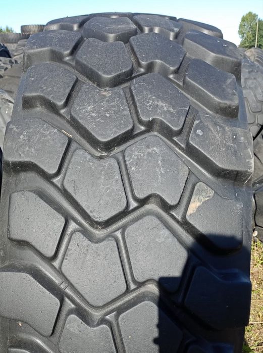 Шини Galaxy 23.5 r25
