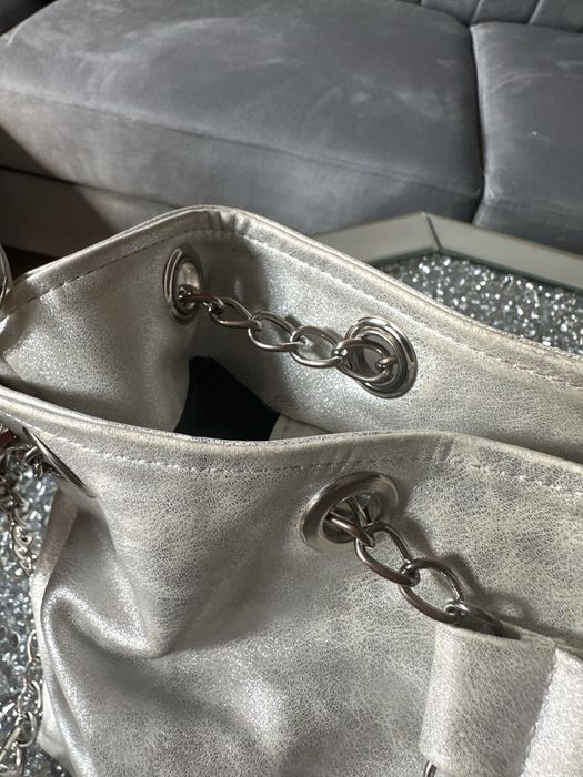 Torebka worek Laura Biaggi