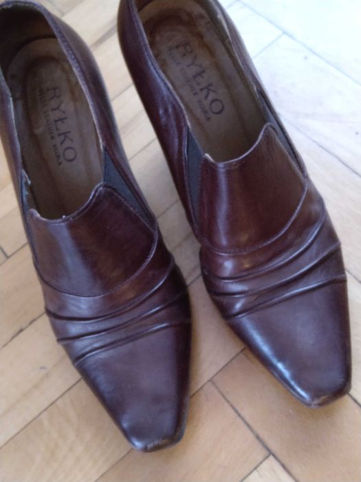 Ryłko buty damskie na koreczku