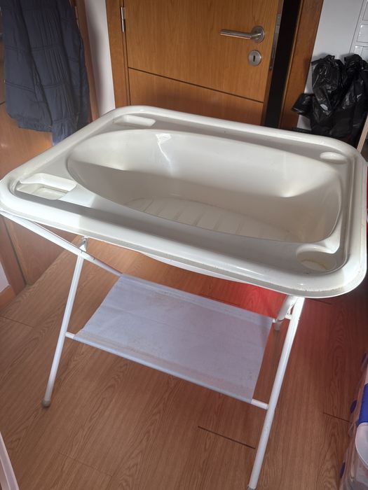 Banheira bebe com suporte