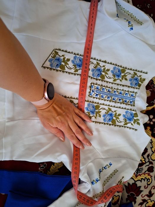 +подарунок!Костюм вишиванка, підійде на розмір С/М