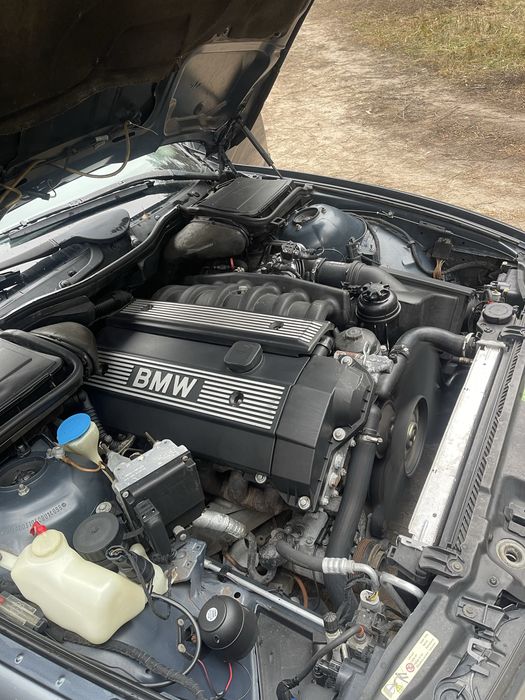 Продам BMW E39 2.5 Vanos