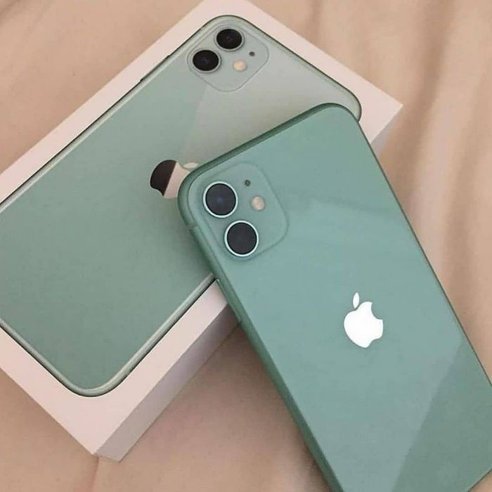 Продам iPhone 11 в отличном состоянии 128gb