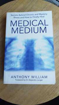 Livro "Medical Medium"