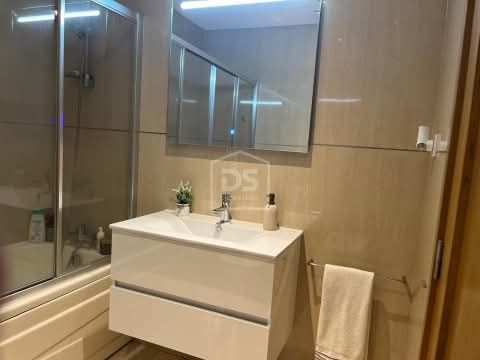 Apartamento T3 em São Félix da Marinha